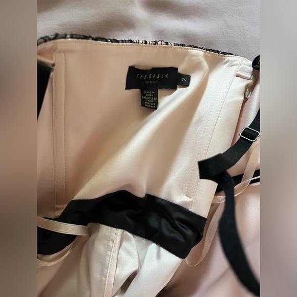 Ted Baker | Hanya Strapless Black Blush Lace Gown | Size US 6 - Picture 11 of 13